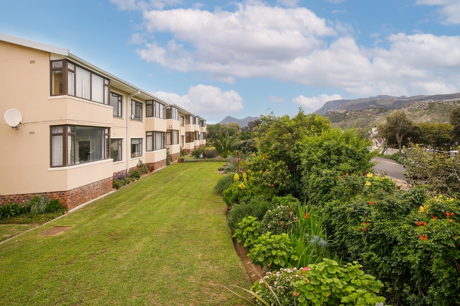 2 Bedroom Property for Sale in Fish Hoek Western Cape